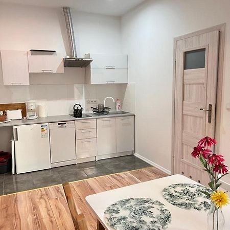 Apartament Lubicz Cracovia Esterno foto