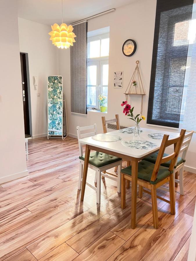 Apartament Lubicz Cracovia Esterno foto